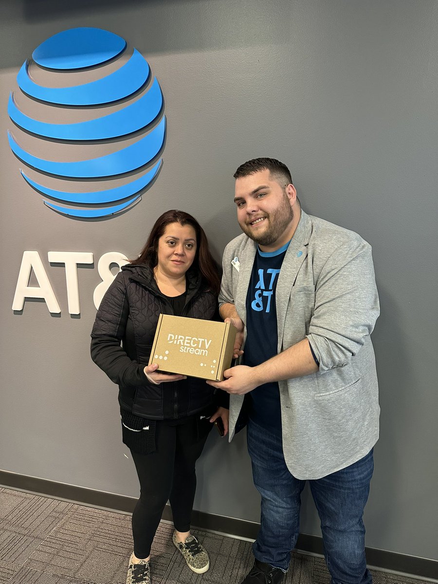 Whitton1Cohen's tweet image. Got her a better package with more channels #discoveryquestions #teamfusion #atyourservice @wssmith3rd @RenauldoD @OOwensjr @HammockJill @shawnglinski