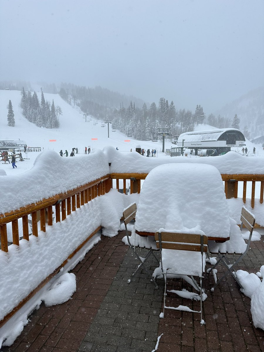 Deer Valley Resort on Twitter "25” of new ️snow today and it’s still