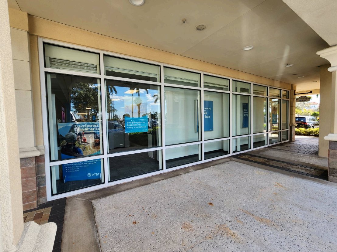 YourInstallTeam's tweet image. Here is a #WindowVinyl installation we installed at #ATT recently! 
.
.
.
.
#AdvantageInnovations #YourInstallTeam #graphics #installation #signage #LargeFormatGraphics #Vinyl #LargeFormat #install #RevealingYourBrand #branding