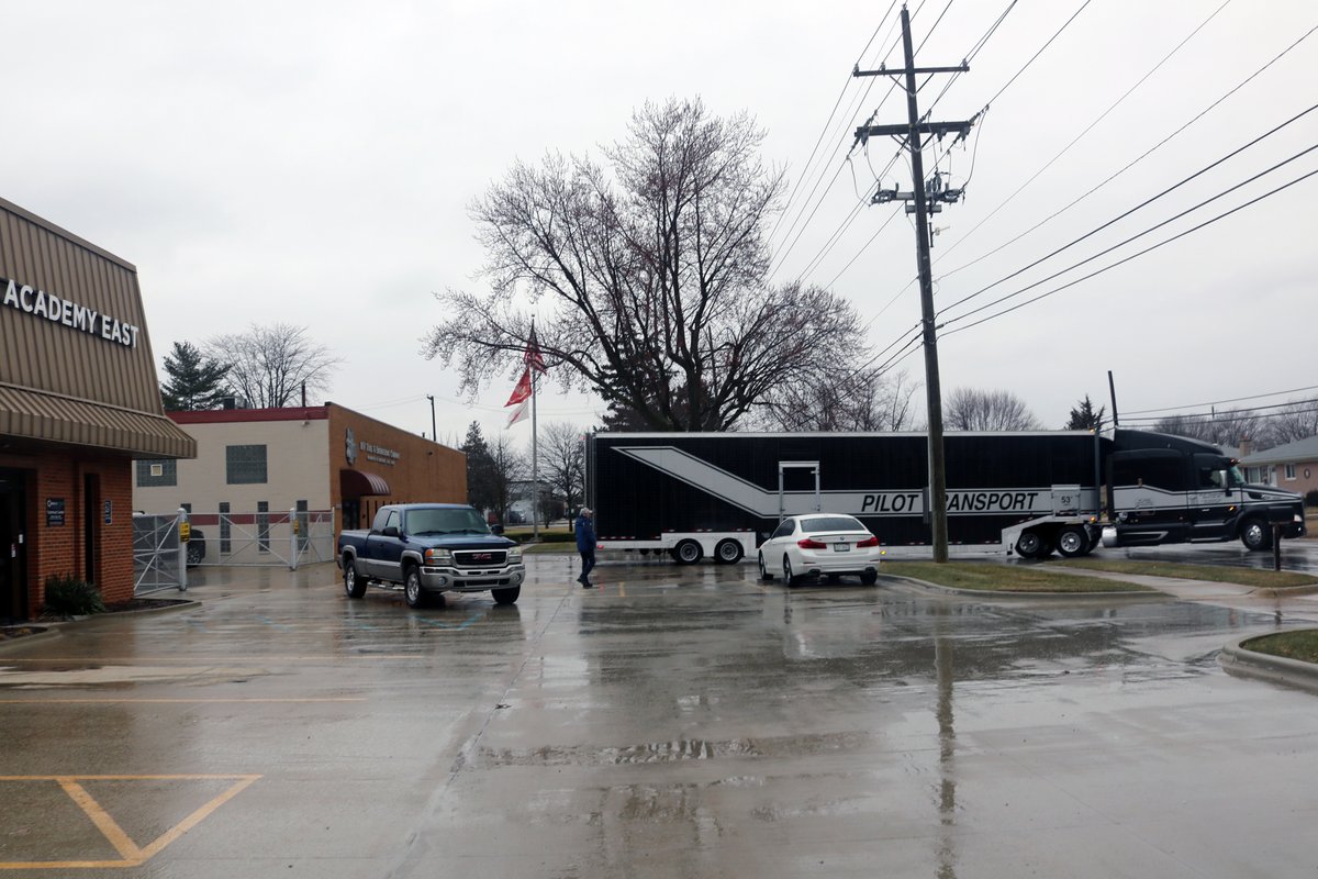 DRIVE One TechCenter tweet media