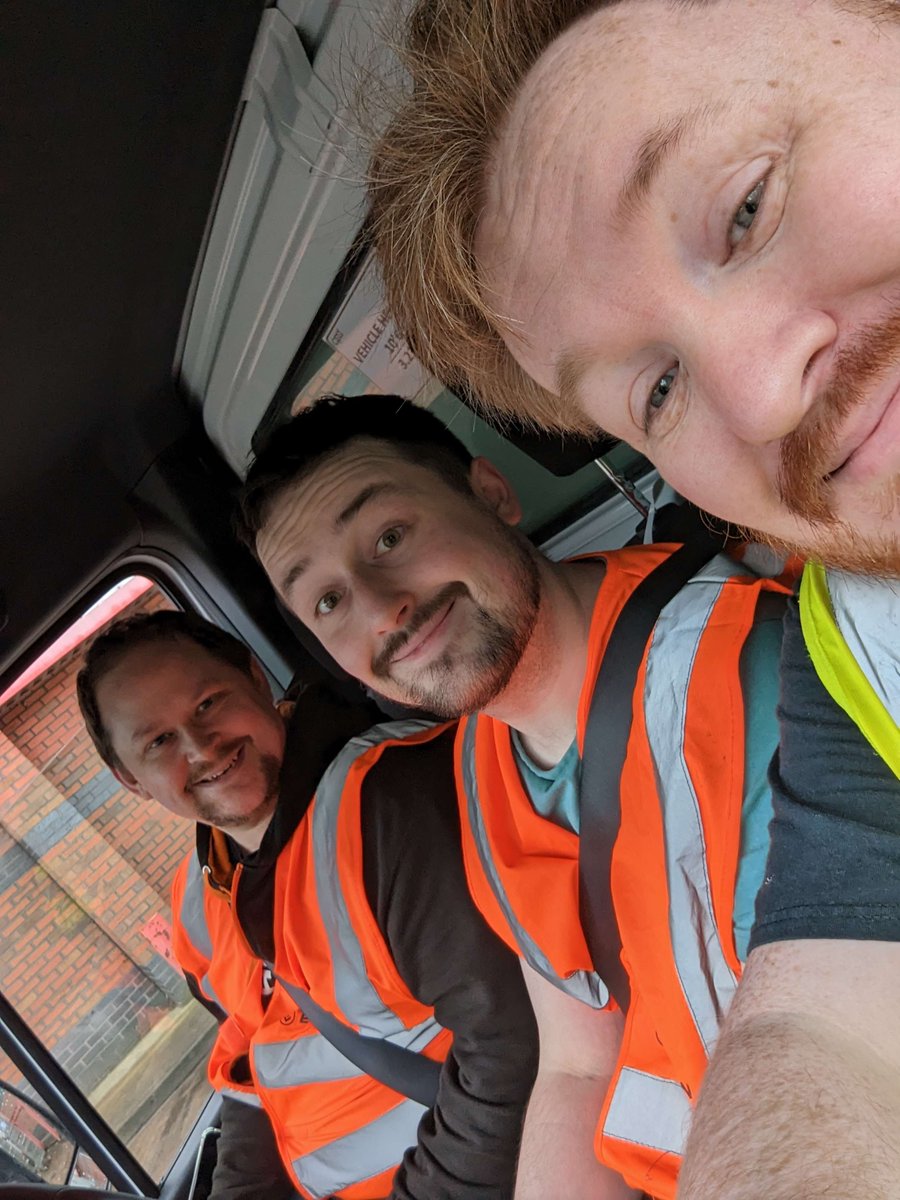 Day 1 of building is starting to come to an end, so get ready for #EPIC38 (Powered by <a href="/IntelUK/">Intel UK</a>) tomorrow at 16:00! 🧡 

Bring your own computer, find a better duo (don't) or... watch the tournaments and chill with us! 🍿

Get your BYOC tickets now at epiclan.co.uk/epic38