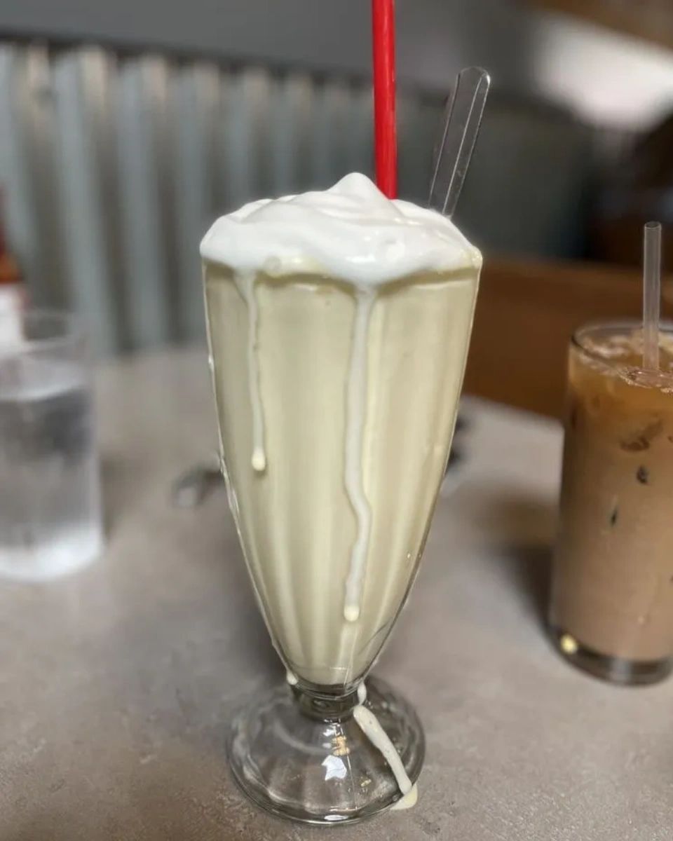 MetroCityCA's tweet photo. Classics never go out of style. #AmericanFood #MetroCityRestaurantAndBar https://t.co/0dcZplX7H7