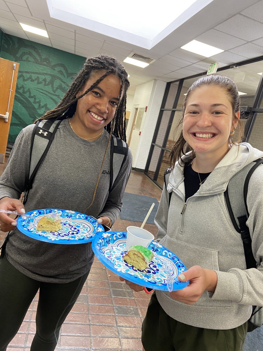 blazerfuel's tweet photo. We had SO much fun celebrating Fat Tuesday with our athletes! Were you one of the lucky ones who found the baby in their slice of King Cake?? 💚💜⚜️🃏🎭 https://t.co/rmjVN86LWP