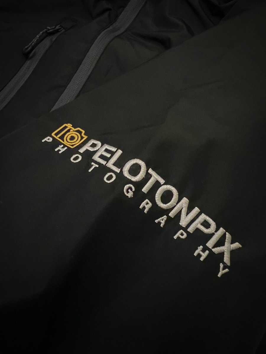 PelotonPix's tweet photo. New Kit Day
Massive thank you to @misupplies, Iβll be keeping dry capturing races this year. ππ»πΈπ΄ββοΈ
#cycling #cyclingphotographer #pelotonpix #keepingdry https://t.co/bUpDncgAHp