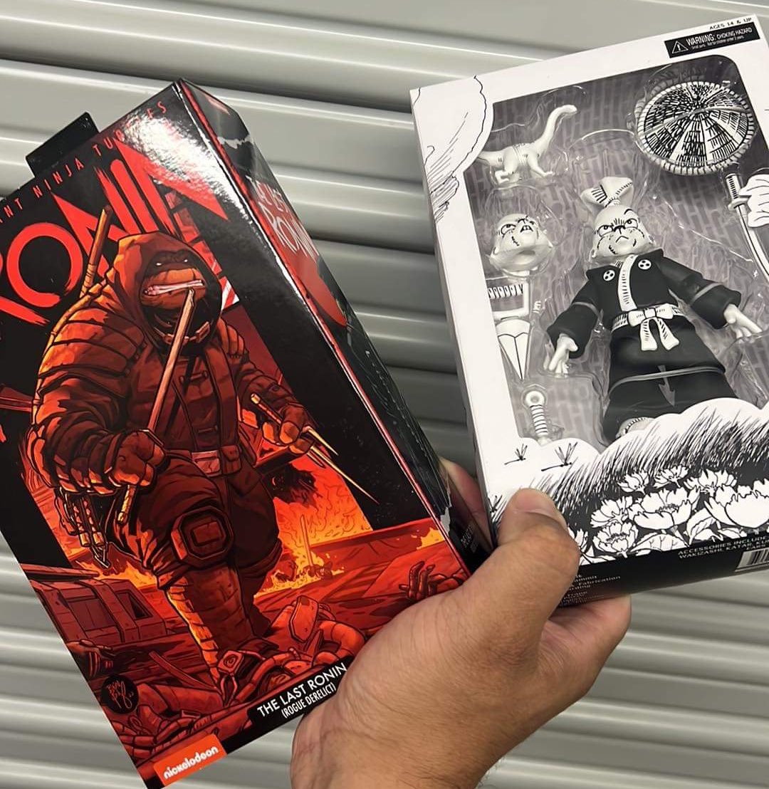 NinjaTurtleLair's tweet photo. ✨Winners Choice Give Away✨ 
➖
🍀Choose from Usagi or Ronin🍀
➖ 
How to Win 👇🏻 #Giveaway 
.
Step 1 : RT/Follow @NinjaTurtleLair 🤝
Step 2 : Like This Post 👍
Step 3: Tag a Friend in the comments 
.
(Must complete all steps to win)
.
Winner will be randomly selected next #turtletuesday . Good luck. 🐢🍀
.
#TurtleLair #chc #TMNT #fomo #TeenageMutantNinjaTurtles