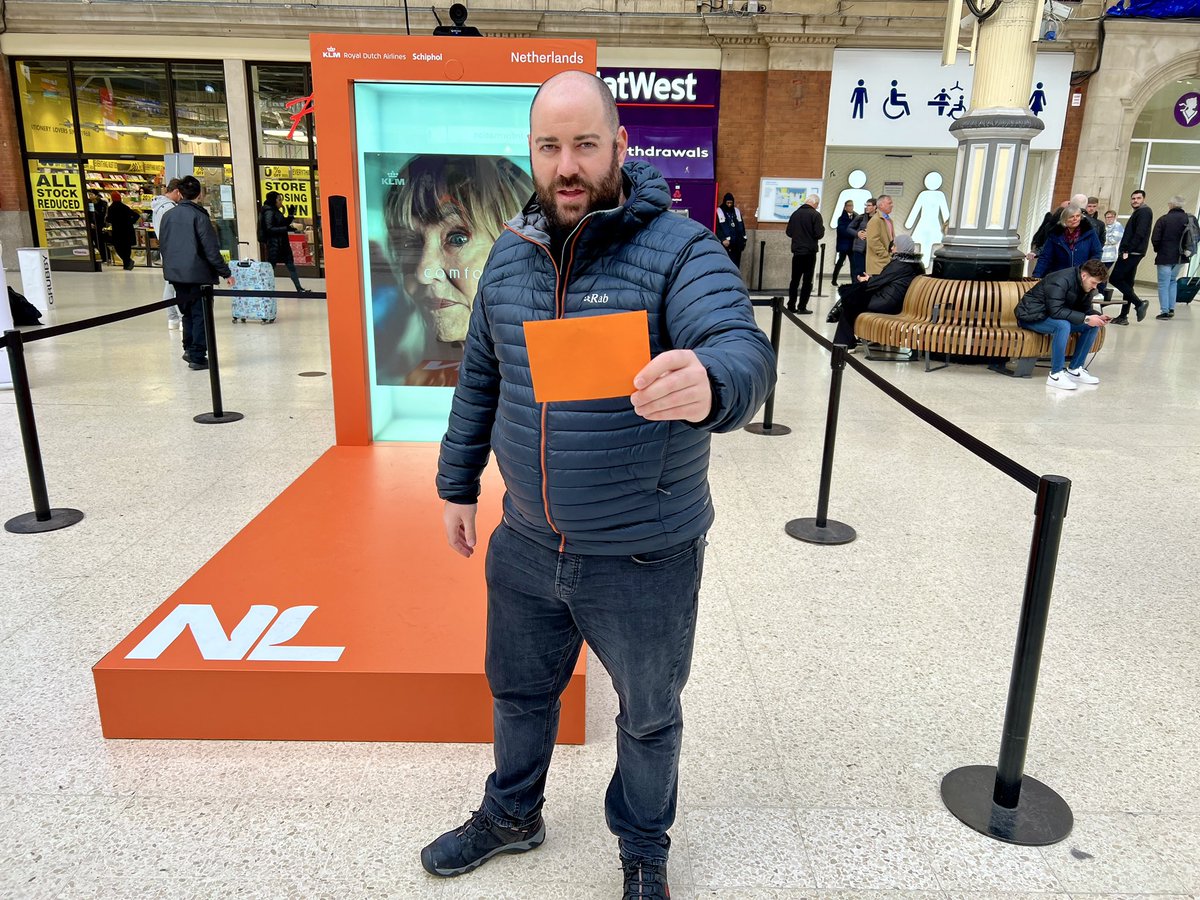 traveldaveuk's tweet photo. I let a Holobox choose which city I will visit in The Nerherlands.
Iโm off to explore architecture in Amsterdam.
Travellers can depart from any of the 17 KLM airports across the UK to reach Schiphol Airport.
Letโs go! โ๏ธ๐ณ๐ฑ
#VisitNetherlands
#KLM
#Schiphol
#Bringyourself https://t.co/cpbIuM6Q2f