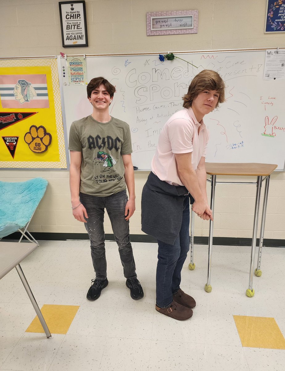 GoWHS_LShogren's tweet photo. 80's Day! #SpringFlingWeek @Whs2024 https://t.co/TrFqyEjzLl