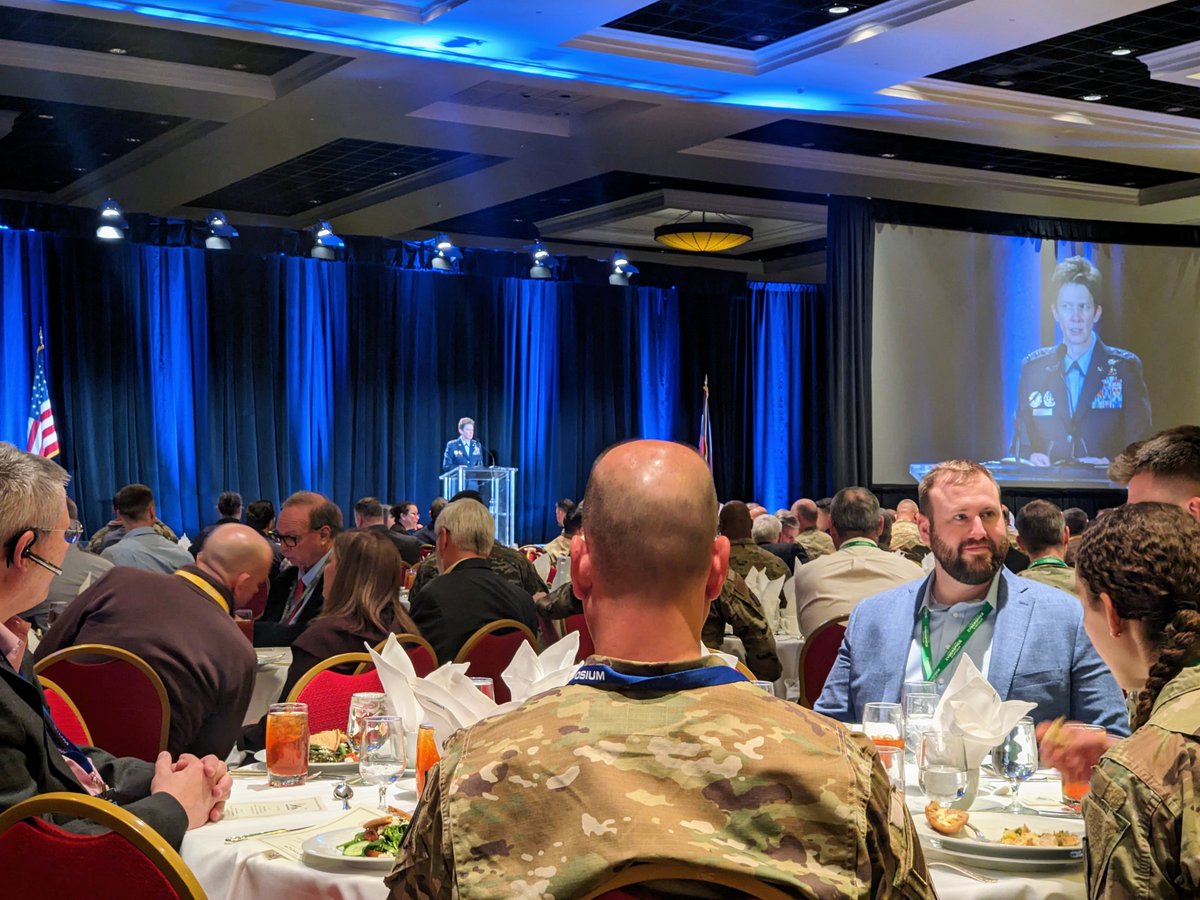 FedTechMagazine's tweet photo. "If there's a balloon question in here, forget it," jokes Lt. Gen. Leah Lauderback, who's currently fielding questions during the #RMCS23 luncheon. 😆 https://t.co/3pAhV0piDh
