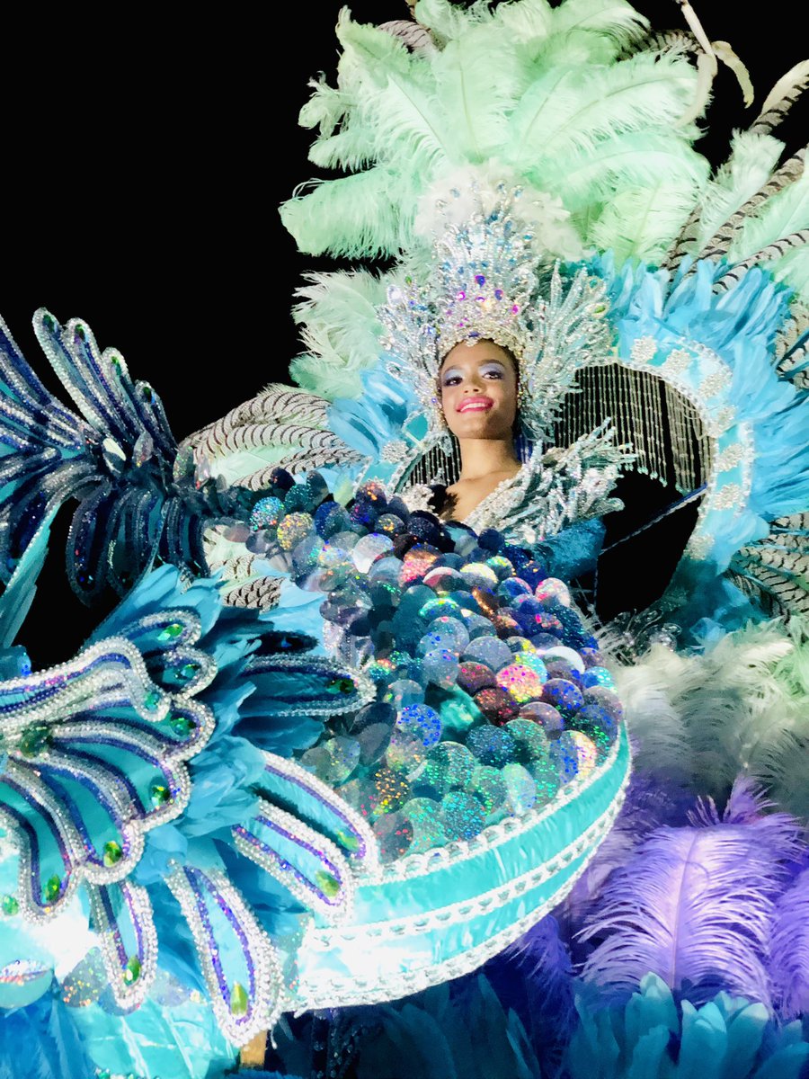 betzaida_rosas's tweet photo. Noche de Martes de Carnaval #LaVilladeLosSantos
#CalleArriba
#MisFotos
#Azuero https://t.co/ubOmQHVCIp