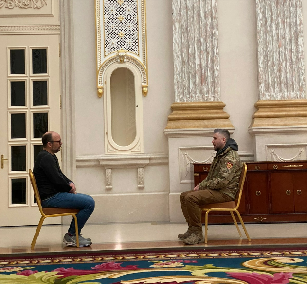 MaxLandry77's tweet photo. "Une folie. Une boucherie. 15.000 morts."
- Extrait du carnet de route de nos envoyés spéciaux @felixseguin et @Thefred75 en Ukraine.
https://t.co/N5liWe3ZCs https://t.co/LulldToFmU