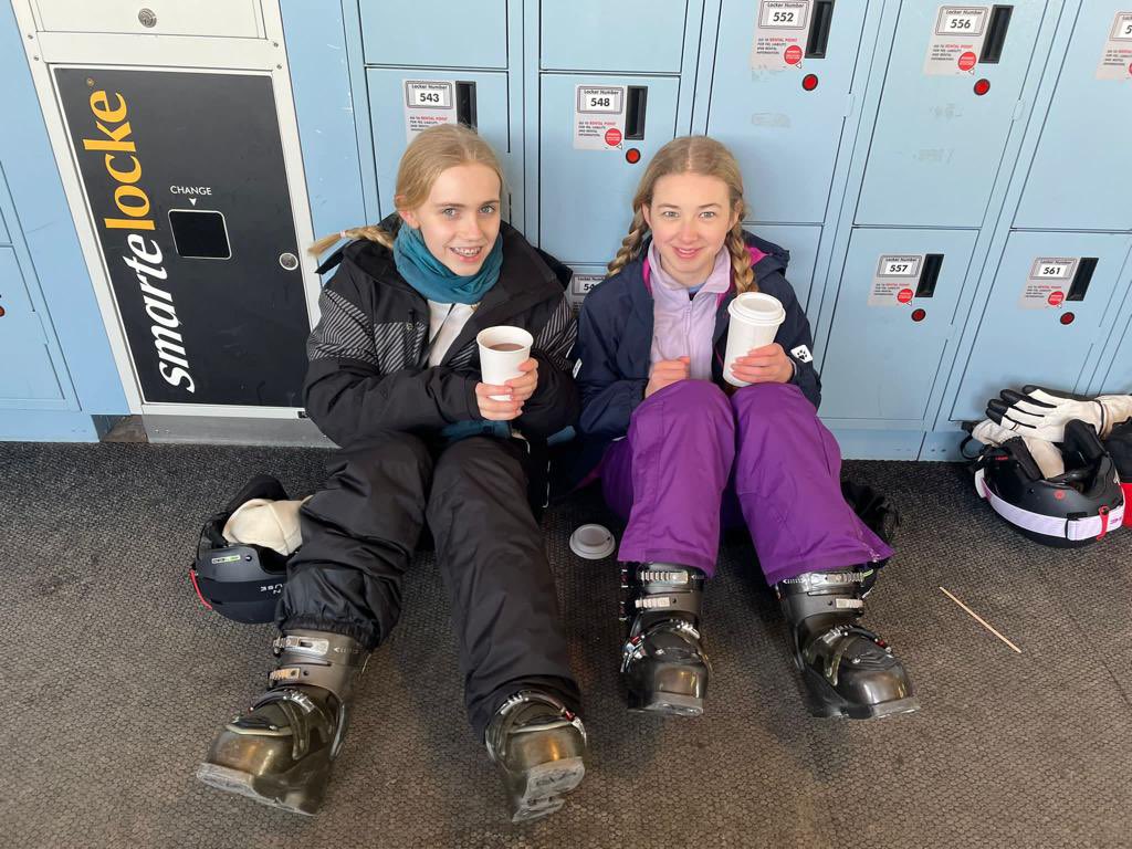 John Harrison (@malbank_head) on Twitter photo 