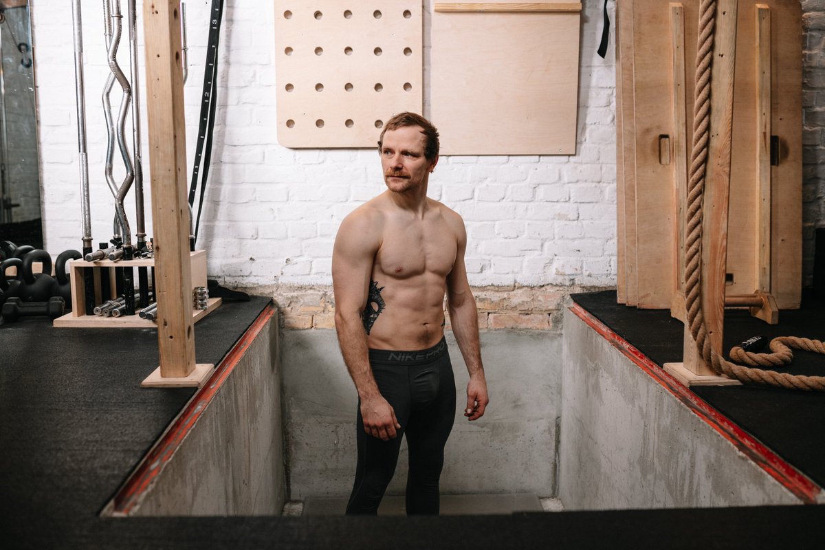 ViktorStrasse's tweet photo. #portraitphotography #calisthenics https://t.co/cEHDNqzHp4