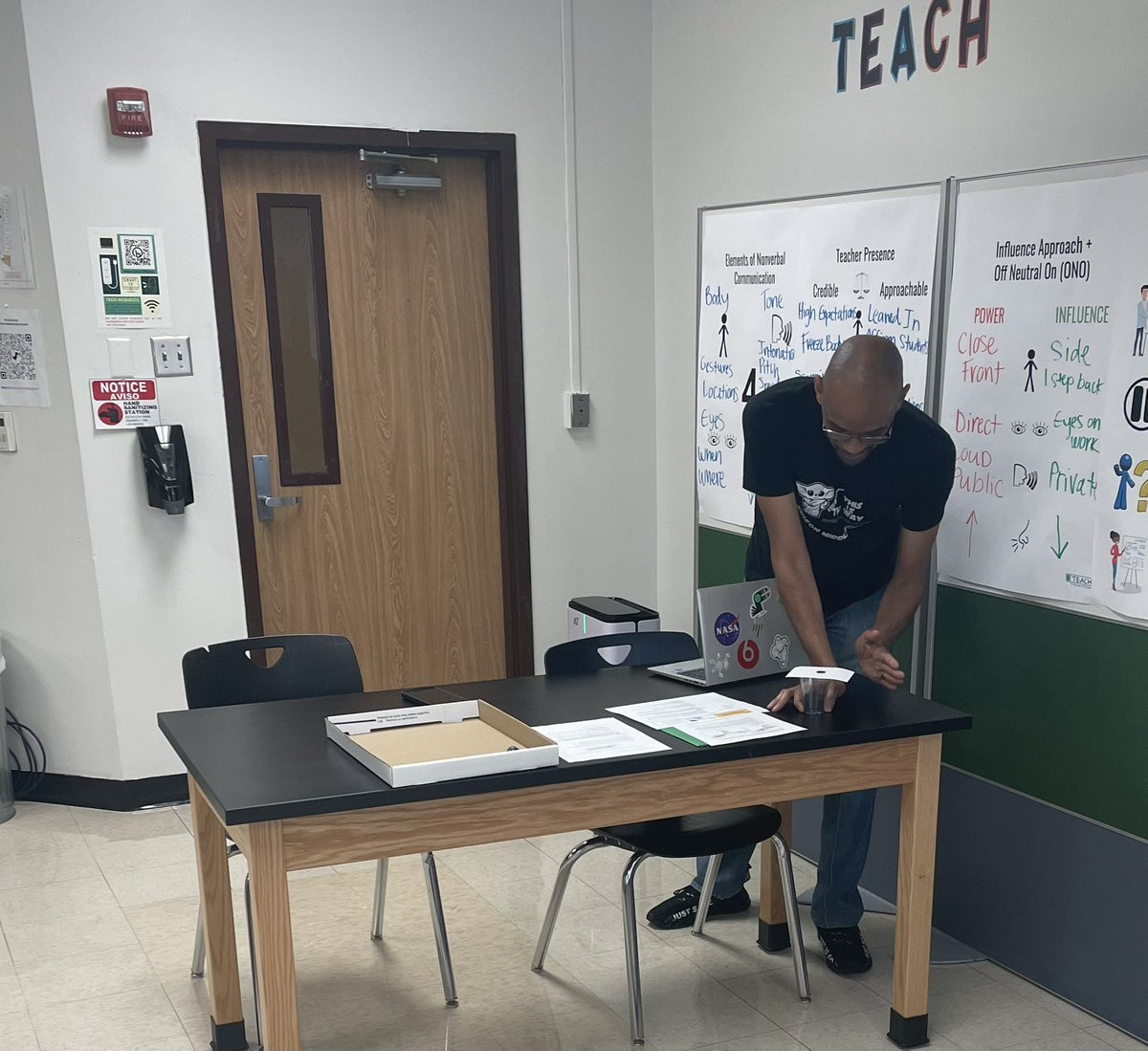 Morgan McKinley (@hisd_morgan) on Twitter photo Our <a href="/edison_school/">Edison Middle School</a> leaders and science teachers in the work with stations! Engagement, discourse and critical thinking during PLC 💪🧪⚗️🔬<a href="/donawhi/">Donna Dickson-White</a> @HISD_Curric Our <a href="/edison_school/">Edison Middle School</a> leaders and science teachers in the work with stations! Engagement, discourse and critical thinking during PLC 💪🧪⚗️🔬<a href="/donawhi/">Donna Dickson-White</a> @HISD_Curric