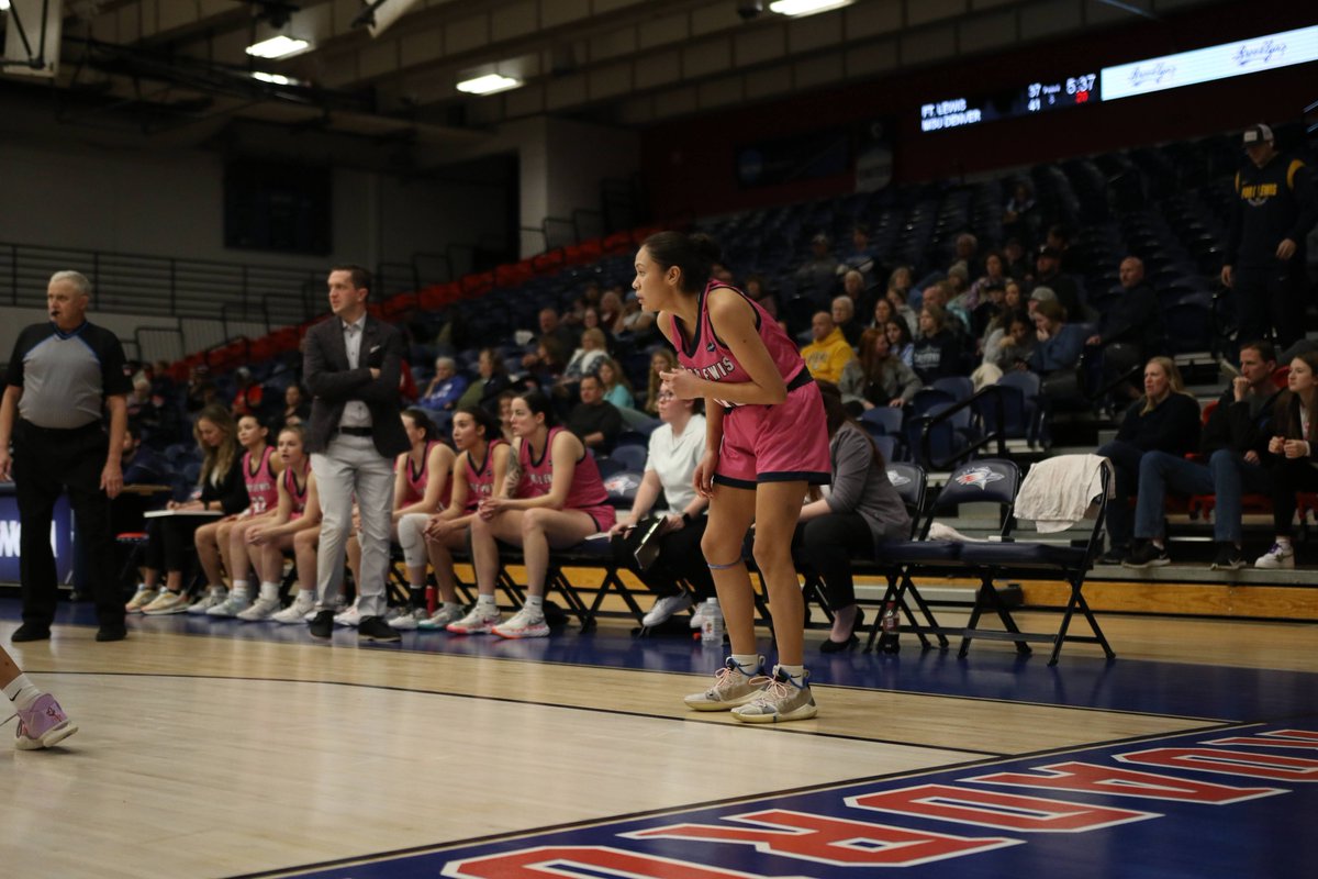FortLewis_WBB's tweet photo. We are so proud of Tay and her journey into athletic training school! This summer she begins her Master's in Athletic Training at @NAUMSATProgram !
We are so lucky to have had these last 2 seasons with you Tay! We love you!
#seniorspotlight #arizona @juco #fortlewis #tay #taydog https://t.co/pA2lEeZ7El