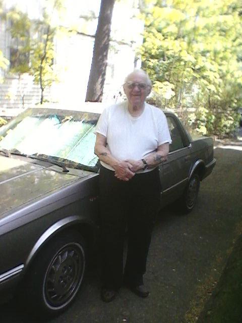 mycatslovemetoo's tweet photo. My dad died today. He was 96. He was one of the remaining from the Greatest Generation but mostly he was my dad. 
He had been infected w/Covid just after Christmas, was in the hospital then a nursing home &amp; back to the hospital. He had pneumonia, organ failure &amp; sepsis. https://t.co/Me35t5dkpN