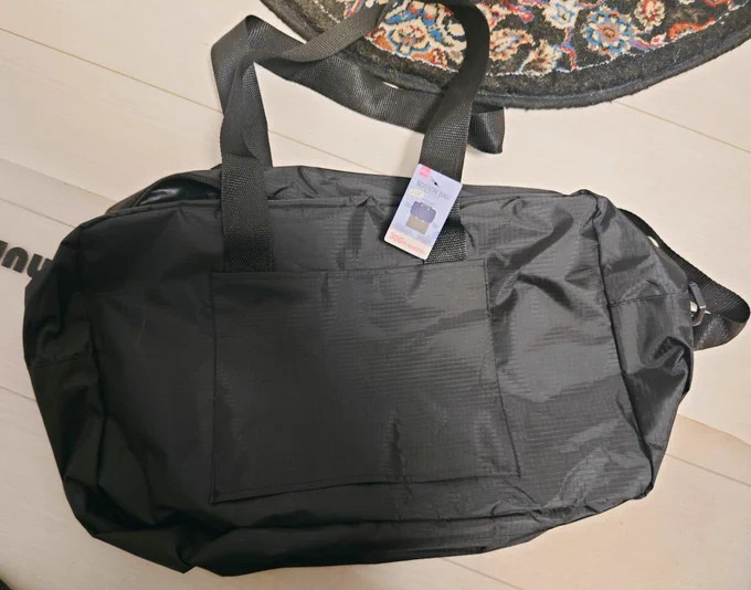 これで300円はSHEINか?て価格 