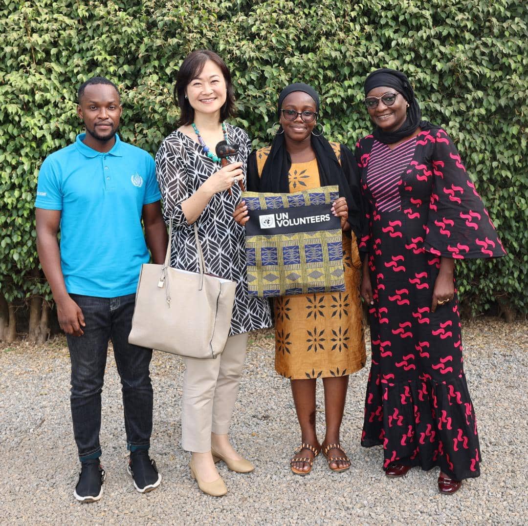 KyokoYokosuka's tweet photo. Meeting energetic @UNVolunteers making a difference on the ground + positive feedback of hosting UN partners = very good day for me! Thank you @onudhguinee team and the rep @PVahard who really understand the value of our program. @pvnuguinee @UNV_ROWCA https://t.co/TyNOdw6Cln
