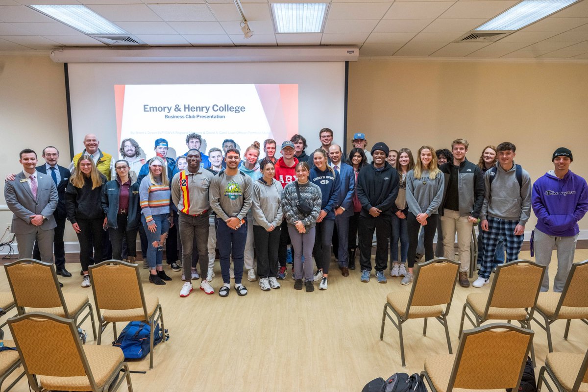emoryhenry1836's tweet photo. A new student opportunity started last semester and offers students the opportunity to learn from guest speakers working in banking, manufacturing, and other businesses. The Business Investment Club recently hosted First Bank &amp; Trust at their meeting. #youcanEH #emoryandhenry https://t.co/DbXdlGnn4k
