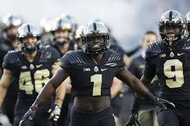 After a great conversation with <a href="/Coach_CPatt/">Cory Patterson</a> I’m very blessed to receive an offer from <a href="/BoilerFootball/">Purdue Football</a>!! <a href="/CoachLittles/">Coach Littles</a> <a href="/coachdt1304/">#Darewood</a> <a href="/Rivals/">Rivals</a> <a href="/on3/"></a>