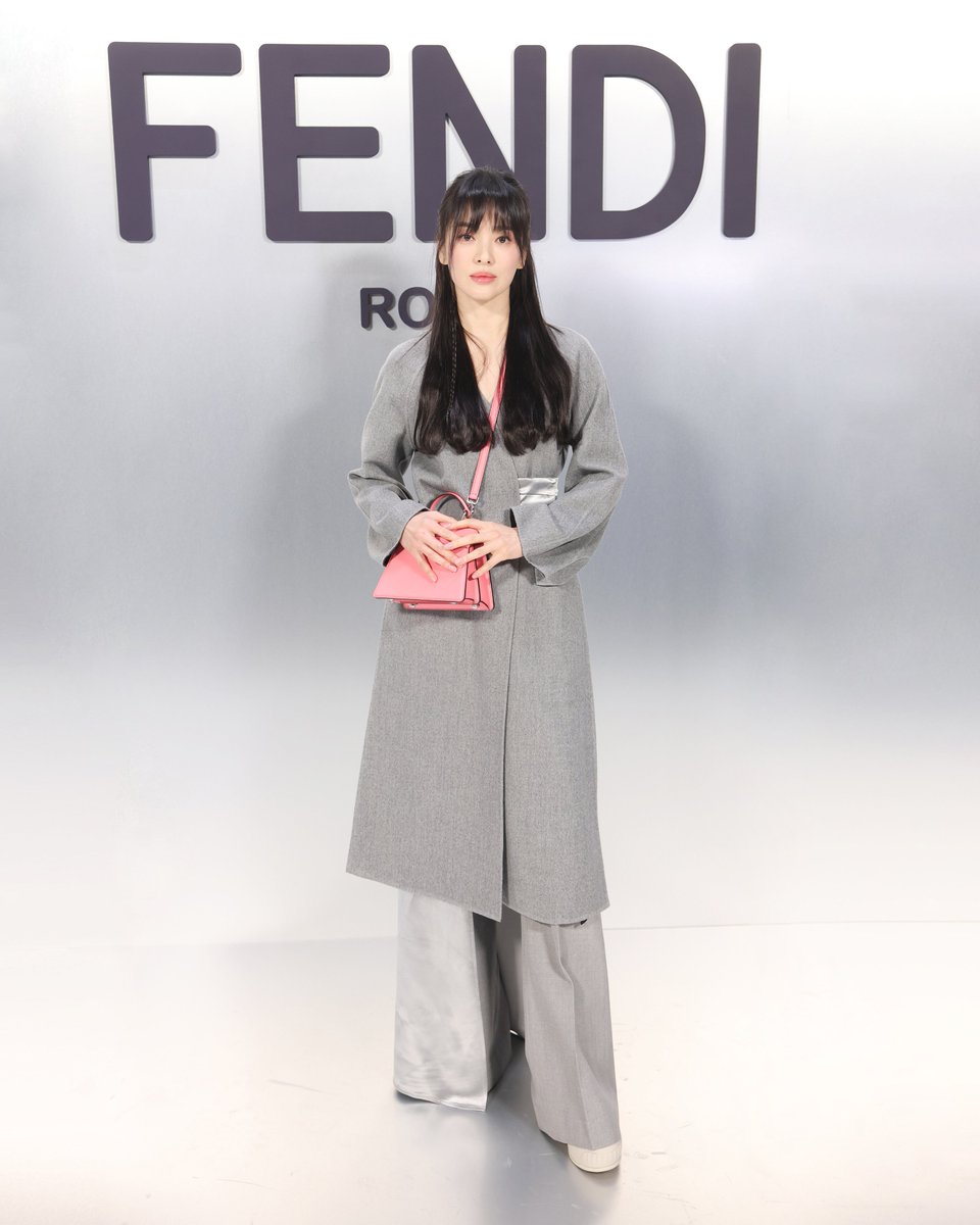 Fendi's tweet photo. #SongHyeKyo attended the #FendiFW23 fashion show. https://t.co/UJBOTinjSo
