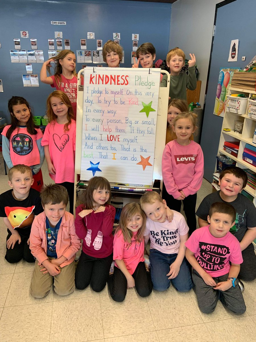 ststephenelem's tweet photo. SSES students pledging to be kind to their classmates!#pinkshirtday2023 #ssesbuzz https://t.co/P7gd2OlqAw