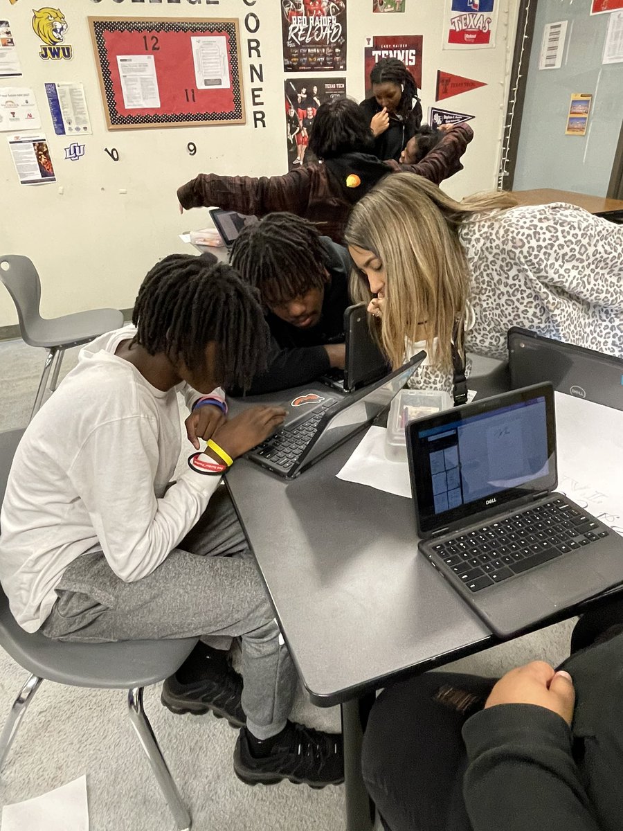 Kristi Starr ❤️️s Libraries tweet media