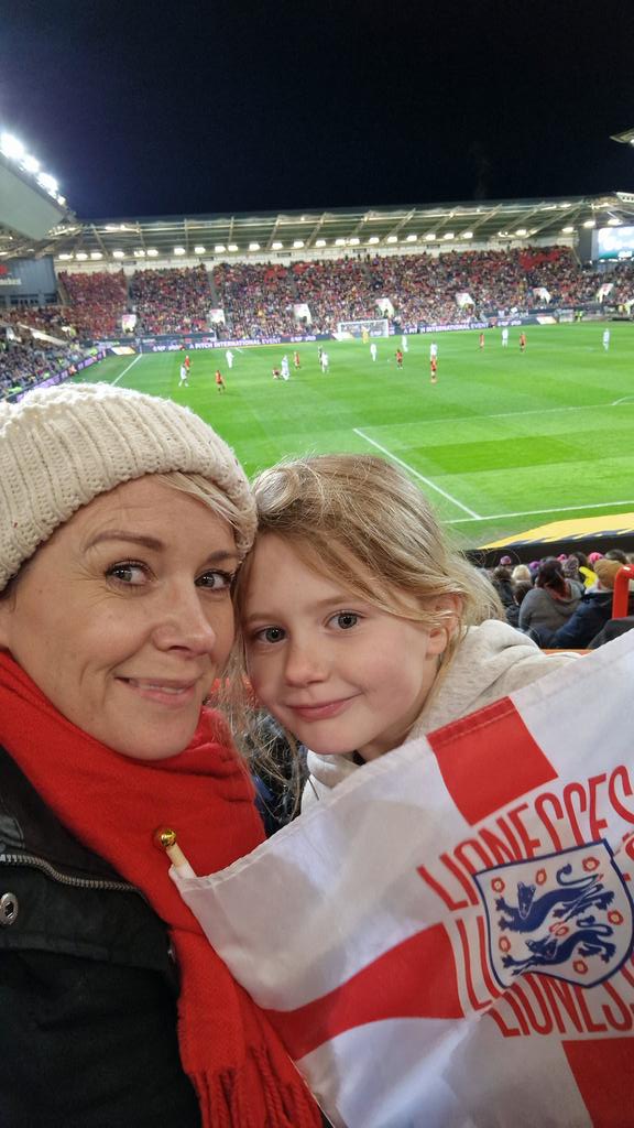 @CBSFanWall <a href="/Lionesses/">Lionesses</a>
2-0 at half time!