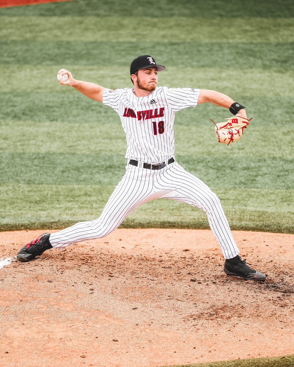 Louisville Baseball (@louisvillebsb) on Twitter photo M5 | <a href="/koger_will/">Will Koger</a> needs just seven pitches in a perfect fifth.
Cards 2, Musketeers 3
#GoCards M5 | <a href="/koger_will/">Will Koger</a> needs just seven pitches in a perfect fifth.
Cards 2, Musketeers 3
#GoCards