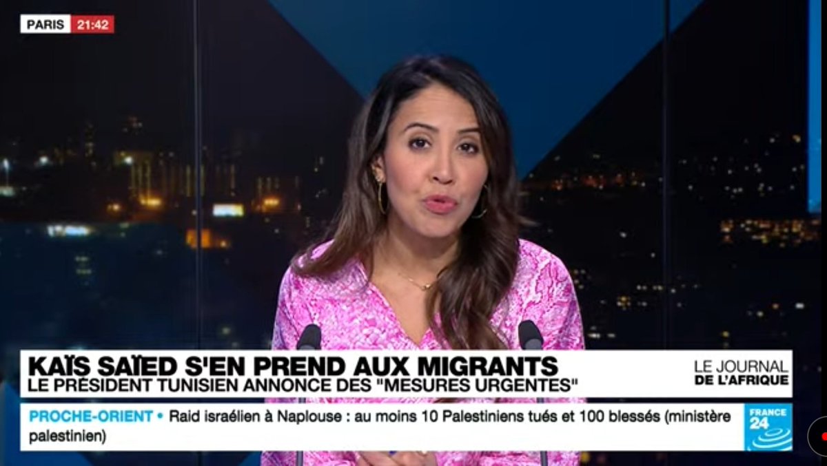 HYoussouf1297's tweet photo. Il est presque 21h41, l'heure de regarder le @JTAfrique présenté par @nabia_makhloufi sur @FRANCE24 !

Big UP à @Meriem_F24 ! https://t.co/ckGvs7W6bH