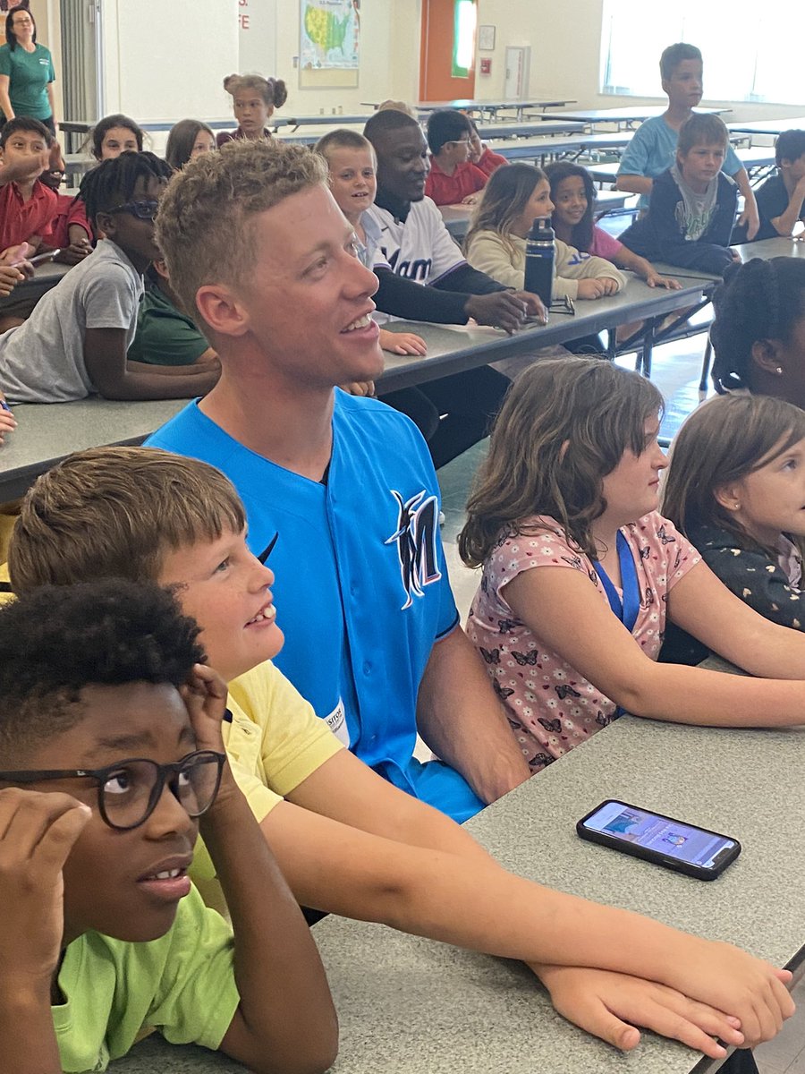 Melissa DiPasquale tweet media