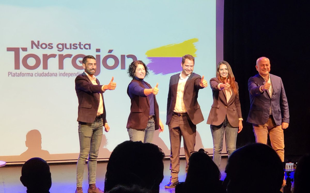 DavidMato6's tweet photo. Pedazo de grupo!!! 💪💪💪 https://t.co/OpI01pIvNv