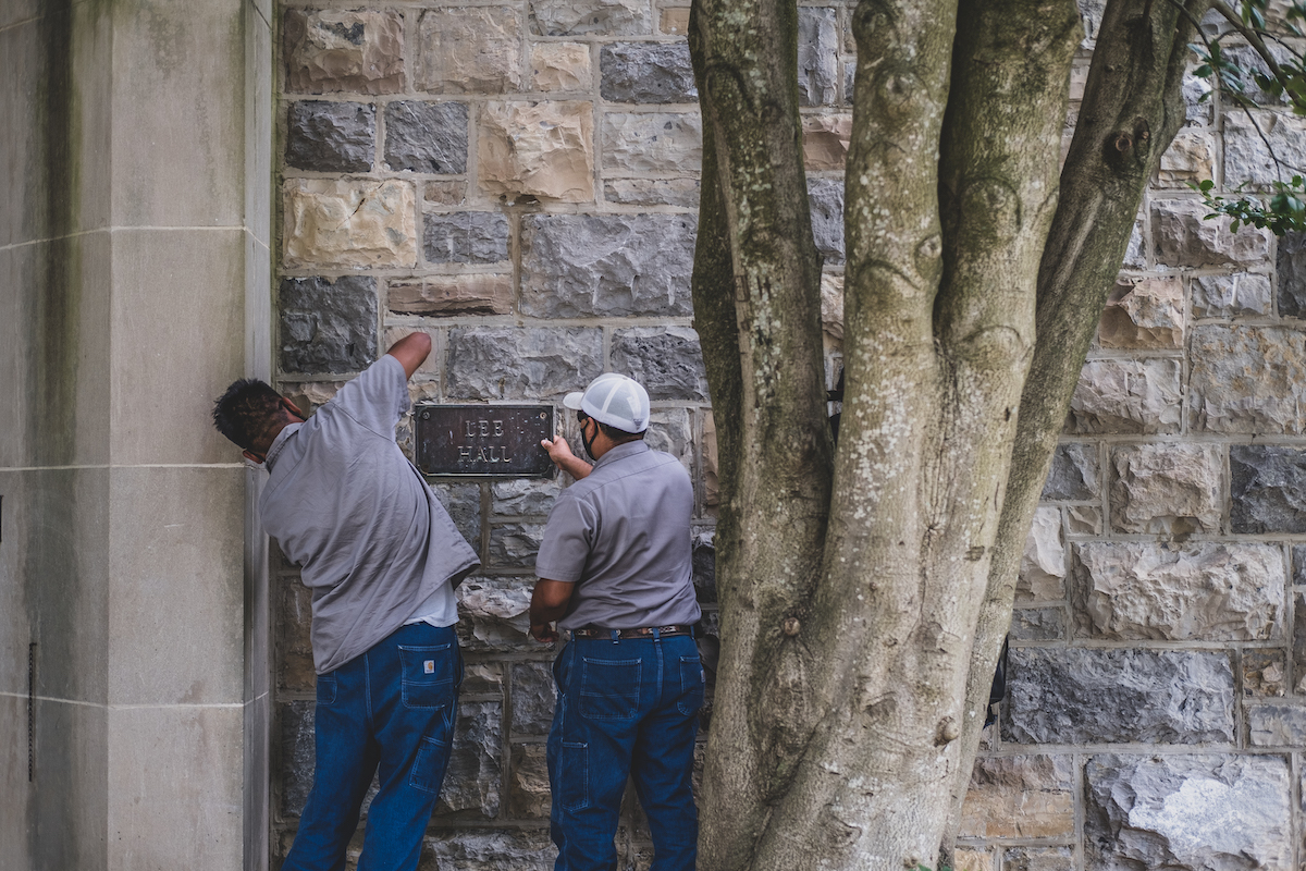 Continuing on our #BlackHistoryMonth celebration, today we highlight Hoge Hall 🧡

In August 2020, the building formerly known as Lee Hall was renamed to honor the Hoge family, who were involved in the well-being of #VirginiaTech's first African American students in the 1950s 📚