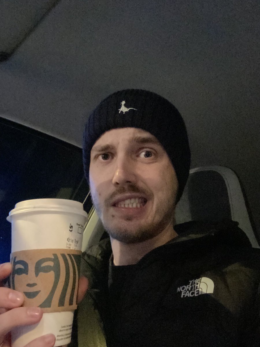 Rhys_Paco9's tweet image. I have an unhealthy friendship with Starbucks 🙊