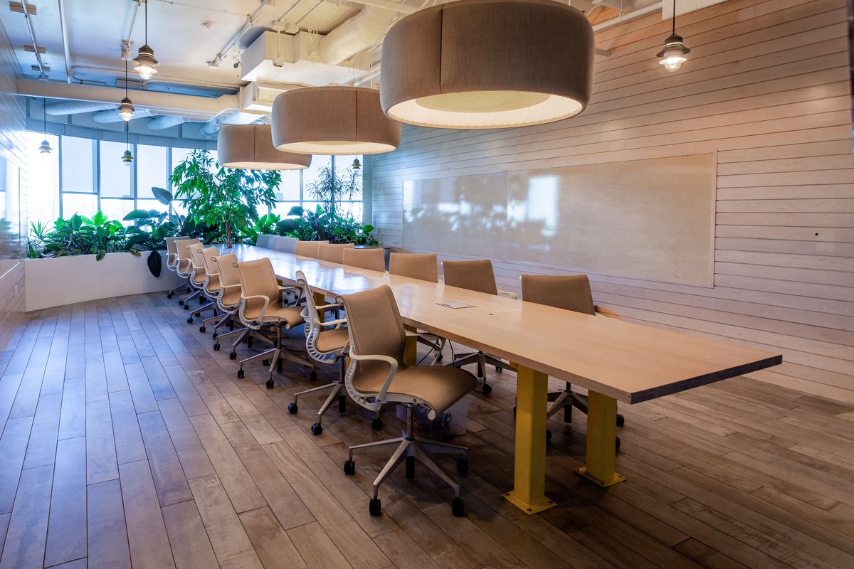 TCCCanada's tweet image. Are you in need of a top-notch conference or training room for your next presentation? Our locations in Ottawa and Vancouver offer training/conference/meeting rooms.  Customize your conference room rental experience with #TCCCanada
 #TrainingRooms  #Ottawa #Vancouver