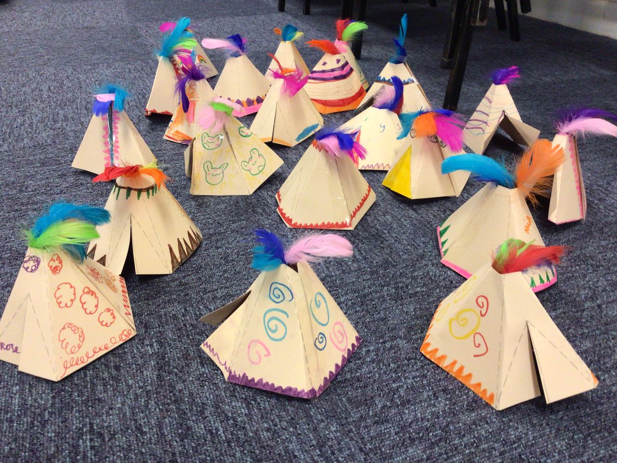 hjt1972's tweet photo. 1st and 2nd Tidworth #Brownies celebrated #ThinkingDay with a craft evening making #Adinkra Printing and #teepees 
Finished the evening with a #Tealight #ceremony 
#WTD2023 @GirlguidingWS @GirlguidingSWE https://t.co/LERmZDPnGG