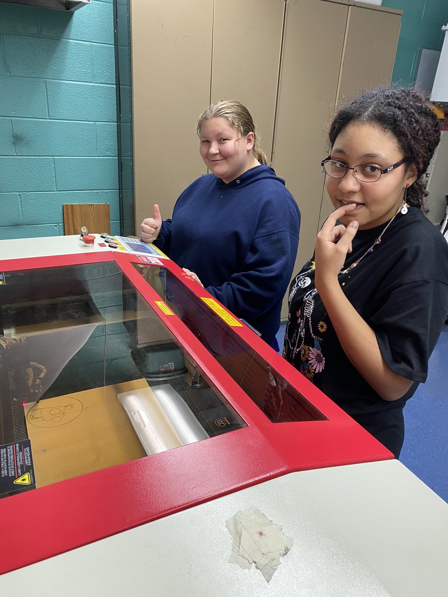 Mrs. Cundari tweet media