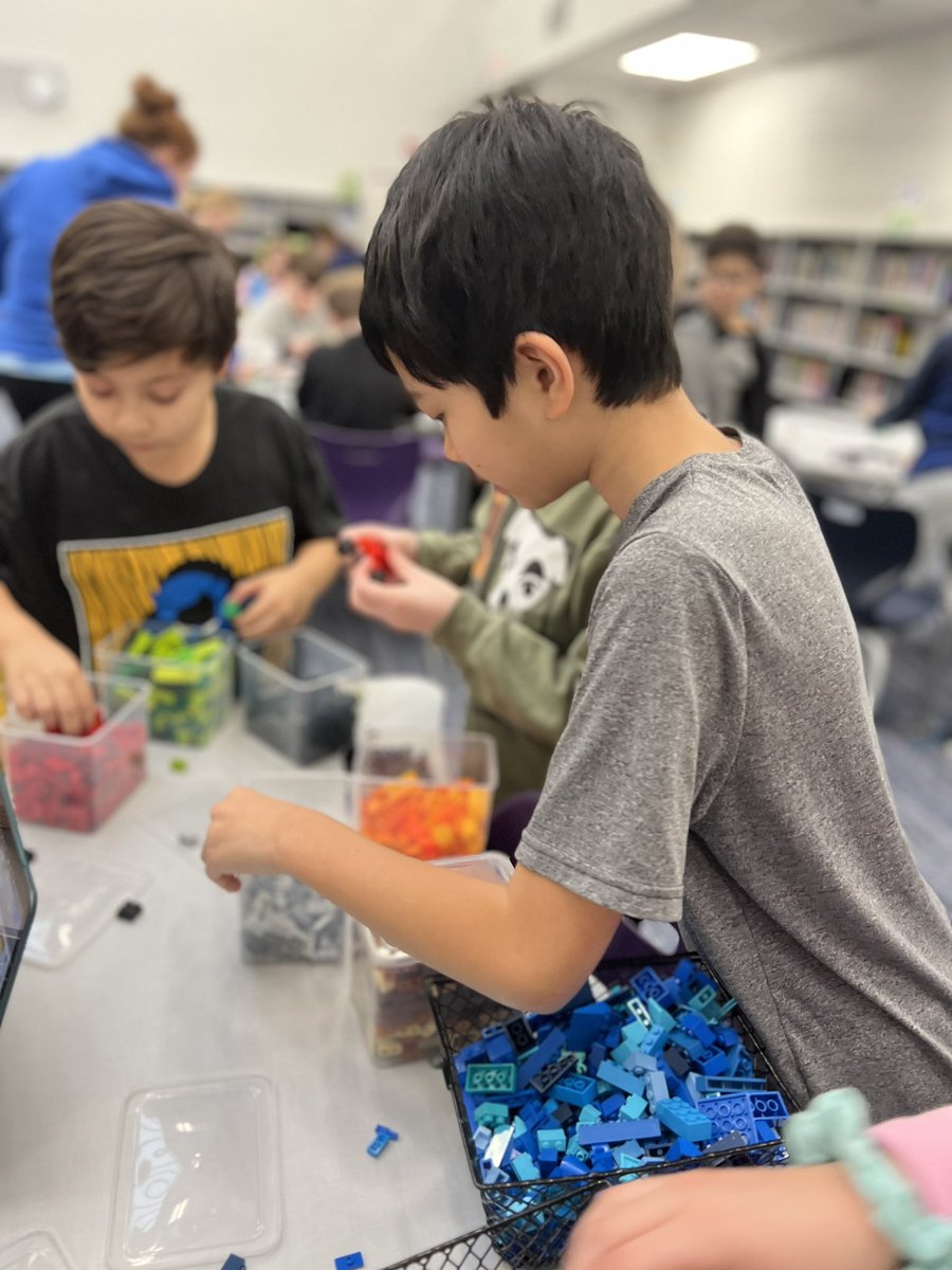 ChallengersMcA's tweet photo. Our students are learning collaboration, joint problem solving, sharing, and turn taking at Lego Club. As they take turns in different roles, divide up the tasks, and work on the build together, they can also gain a sense of innovation. #KirbyONE40 #McAuliffeProud https://t.co/Cypm5Zj5gK
