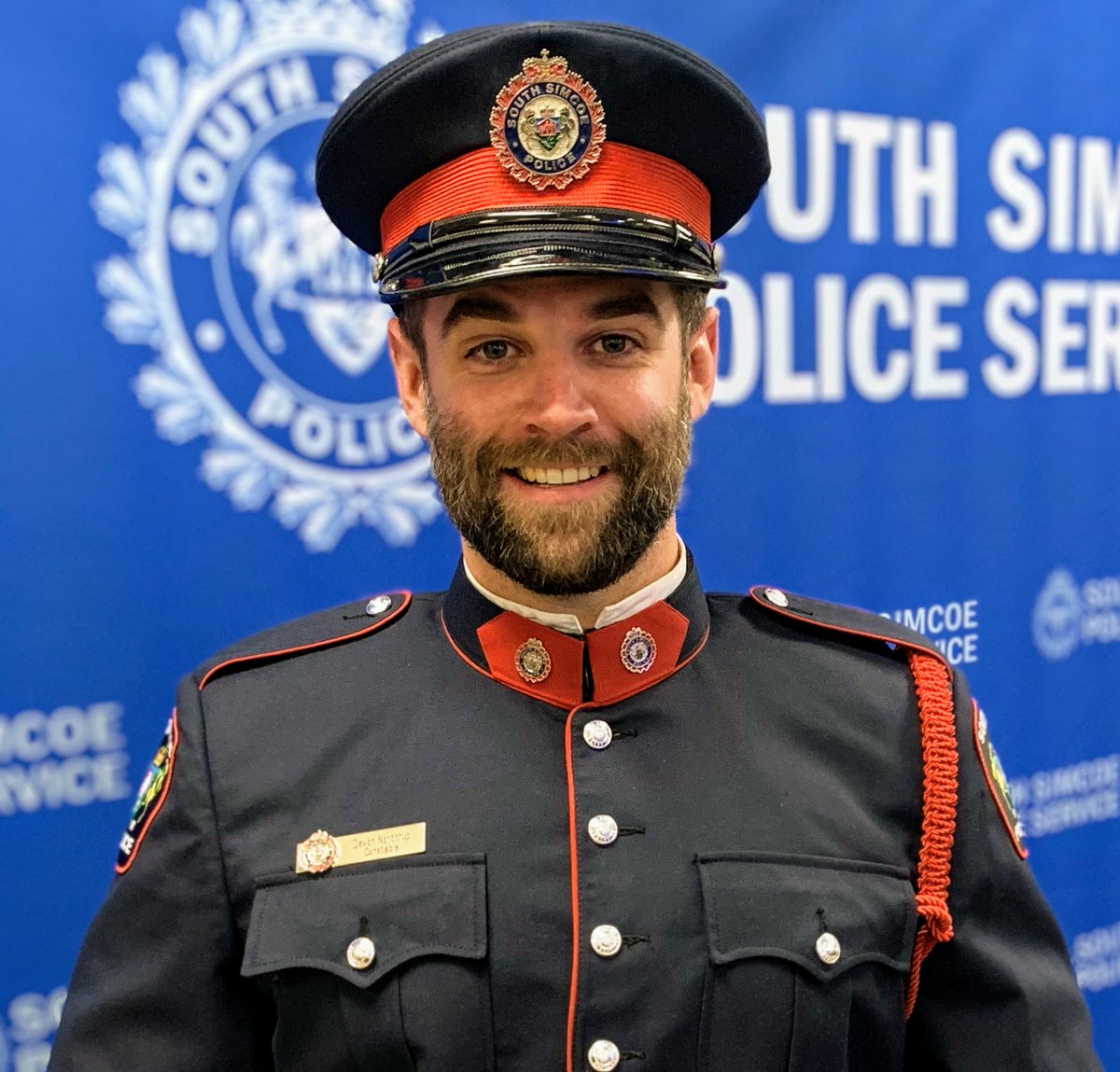 SouthSimcoePS's tweet photo. Bradford West Gwillimbury to Rename Municipal Park ​in Honour of Constable Devon Northrup.
Media Release - 
https://t.co/jd7GCBZIBJ https://t.co/xamWeHldDp