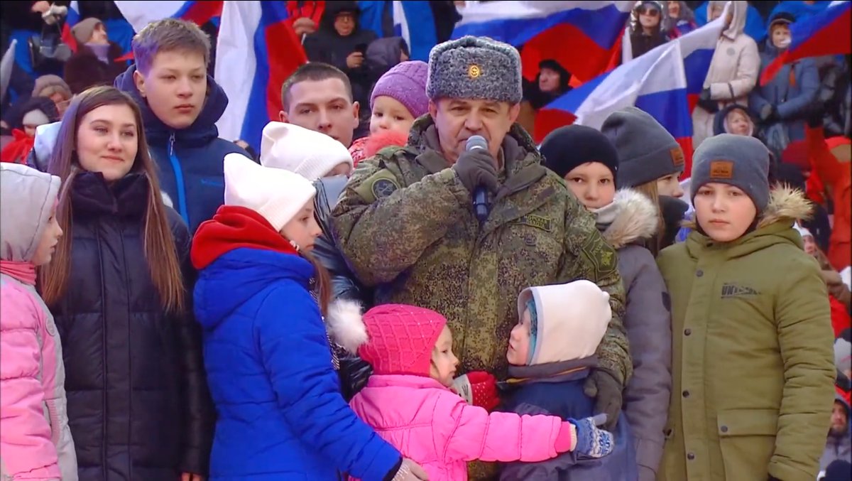 nexta_tv's tweet image. Putin's sadists brought stolen children from #Mariupol to their сoven and forced them to say "thank you".

What is particularly horrifying is that these "hero saviors" killed the parents of these children before stealing them.