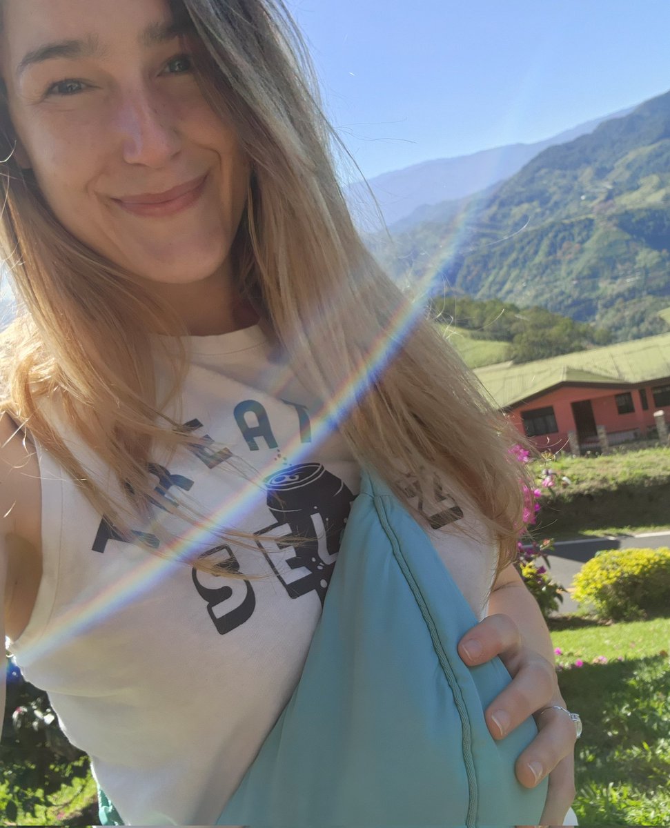 rachel-seltzer-on-twitter-sampling-the-pura-vida-in-costa-rica-for