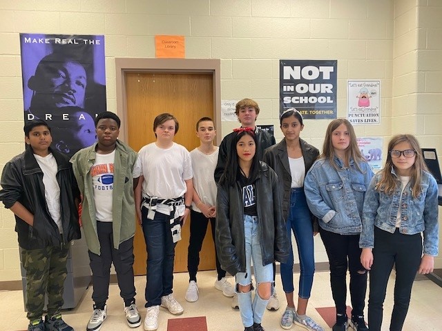 MarvinRidgeMSNC's tweet photo. Our 7th graders completed their unit on "The Outsiders" with a Marvin Ridge tradition, dressing up as either Socs or Greasers.  They nailed it!  #theoutsiders #literaturecomestolife #socsandgreasers

@aghoulihan @ucpsnc https://t.co/nW5Nc6RwEE
