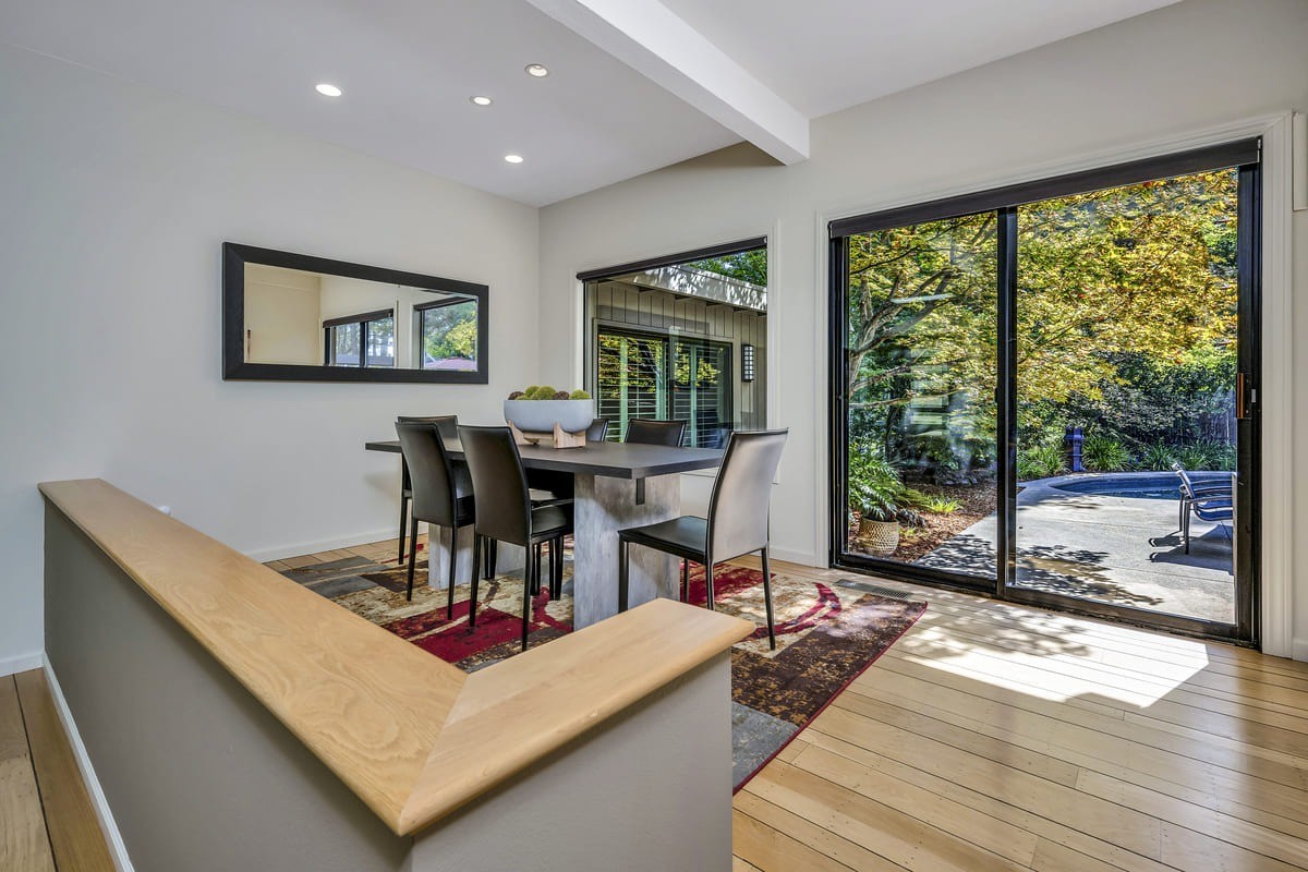 sthelenare's tweet photo. Every inch of this house encourages you to slow down and enjoy the moment!

📍188 KNOLL PL, ST. HELENA, CA

For more info contact Gail:
GAIL0634@GMAIL.COM
DIRECT 707.291.0156 https://t.co/43vw31SEQl