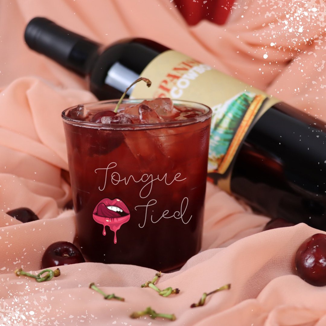 FringeWines's tweet photo. V-day might be over, but we still want to get Tongue Tied with the Cowboy 👄
See our IG|FB for recipe
Buy Spanish Cowboy here:
https://t.co/pU3ppi4HTE
#fringewines #spanishcowboy #winecocktail #90pts https://t.co/RFENGJLFH0