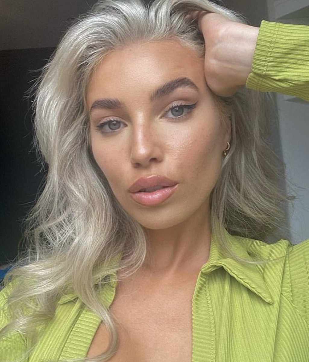XXXClips88's tweet photo. If you want to see Lana Jenkins leaked Join My DISCORD NOW!!
#loveisland https://t.co/KmZA0CGmF7