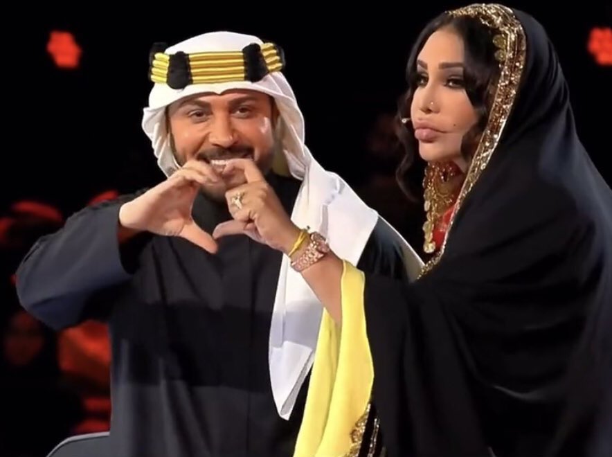 kldz77's tweet photo. حبايب قلبي في صورة 🤍🤍✨
@AhlamAlShamsi 
@majidalmohandis https://t.co/vUby4yWTzy