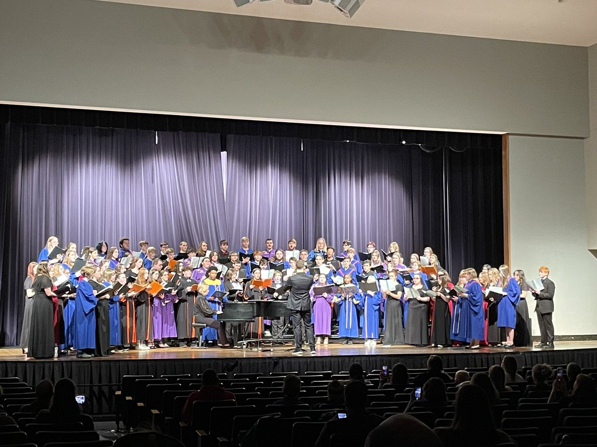 OHSChoirs tweet media