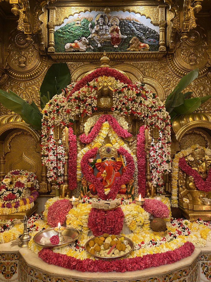 SVTMumbai's tweet photo. 🙏 गणपती  बाप्पा मोरया 🌺मंगलमूर्ती मोरया 🙏२३/०२/२०२३ 
🙏Ganapati Bappa Moraya 🌺 Mangalmurti Moraya  🙏23/02/2023 https://t.co/U8tsOHpZwI