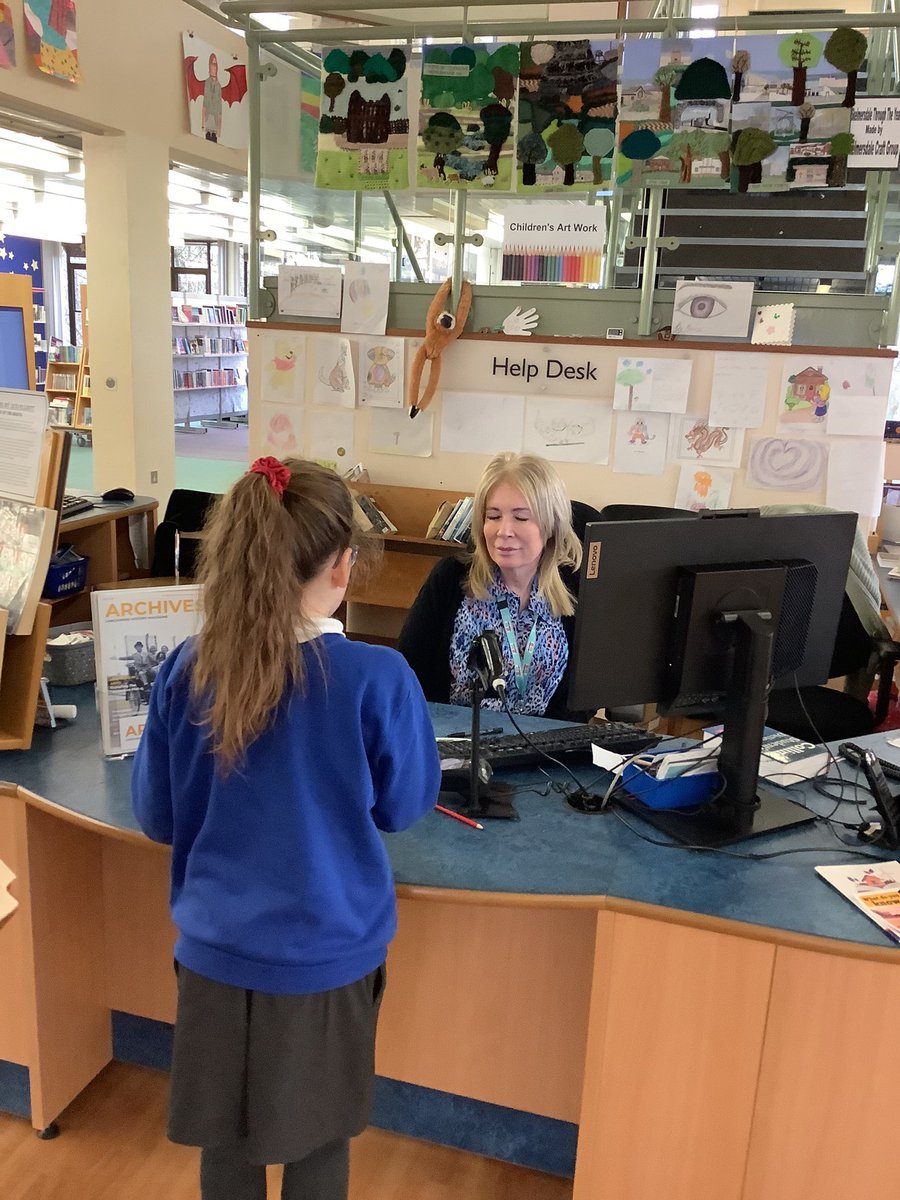 croworchardwn8's tweet image. Gala Class had a walk to our local library this afternoon. What a wonderful time we had, reading and loaning books for our school ‘rainbow reading challenge’. We look forward to visiting again soon! #read #skelmersdalelibrary #books
