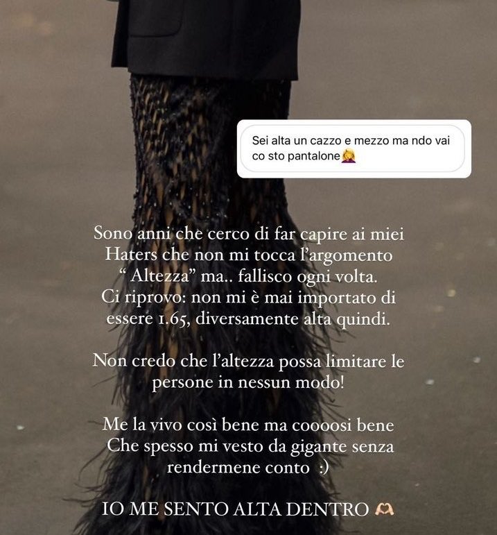 adtoomuch's tweet photo. IO ME SENTO ALTA DENTRO https://t.co/zC1bxZtE2C