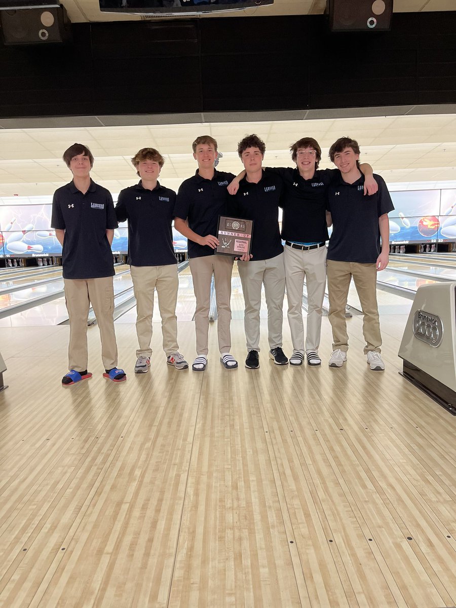 SME_Bowling's tweet photo. THE BOYS ARE REGIONAL… runner ups😬 WHO CARES WE GOING TO STATE‼️Congrats to Lahey for showing up when it mattered most with a 665! #heshim Also congrats to West for winning, and Mill Valley for getting a sneaky 3rd🤝. Show out to Wichita next Friday, going to be a movie😤😈 https://t.co/OItWnUozlR